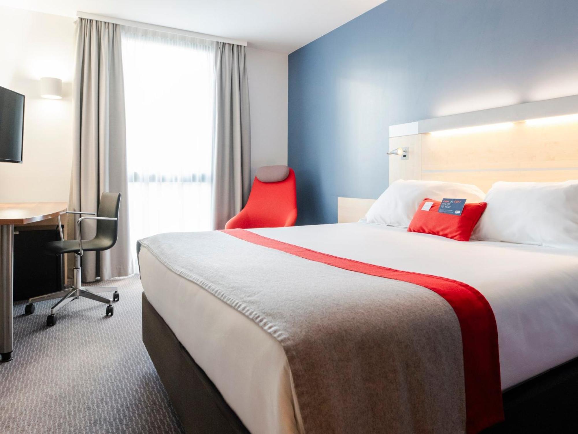 Holiday Inn Express Saint-Nazaire By Ihg Exterior foto