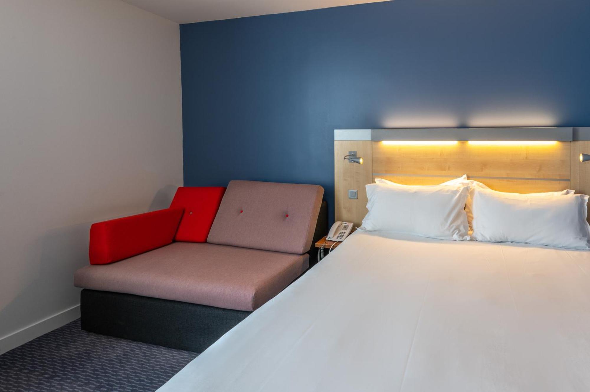 Holiday Inn Express Saint-Nazaire By Ihg Exterior foto