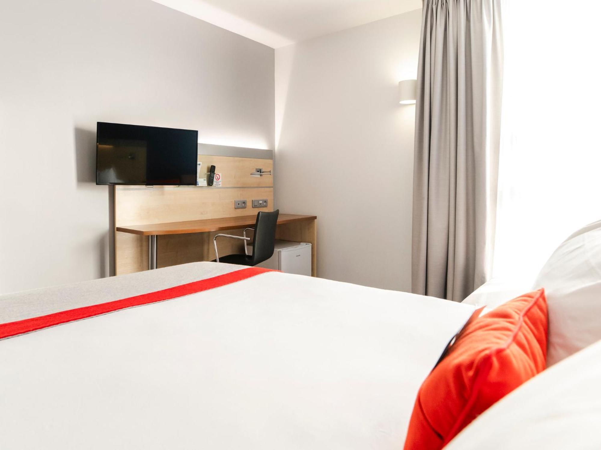 Holiday Inn Express Saint-Nazaire By Ihg Exterior foto